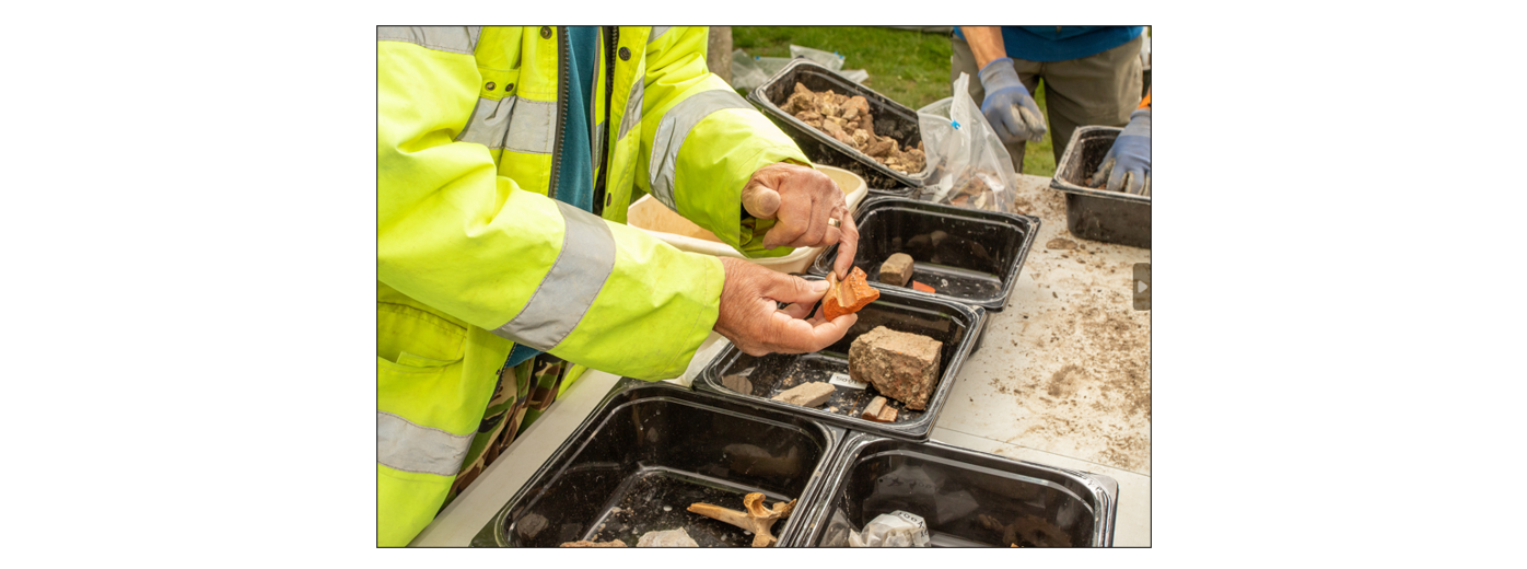 Meet the Archaeologists