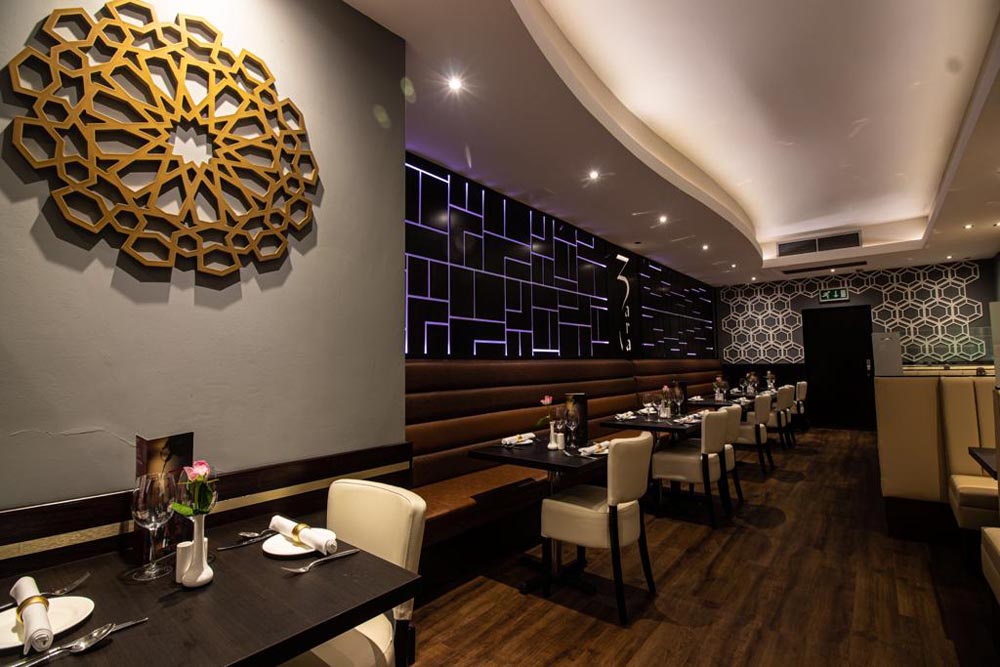 Zara Indian Cuisine, Exterior