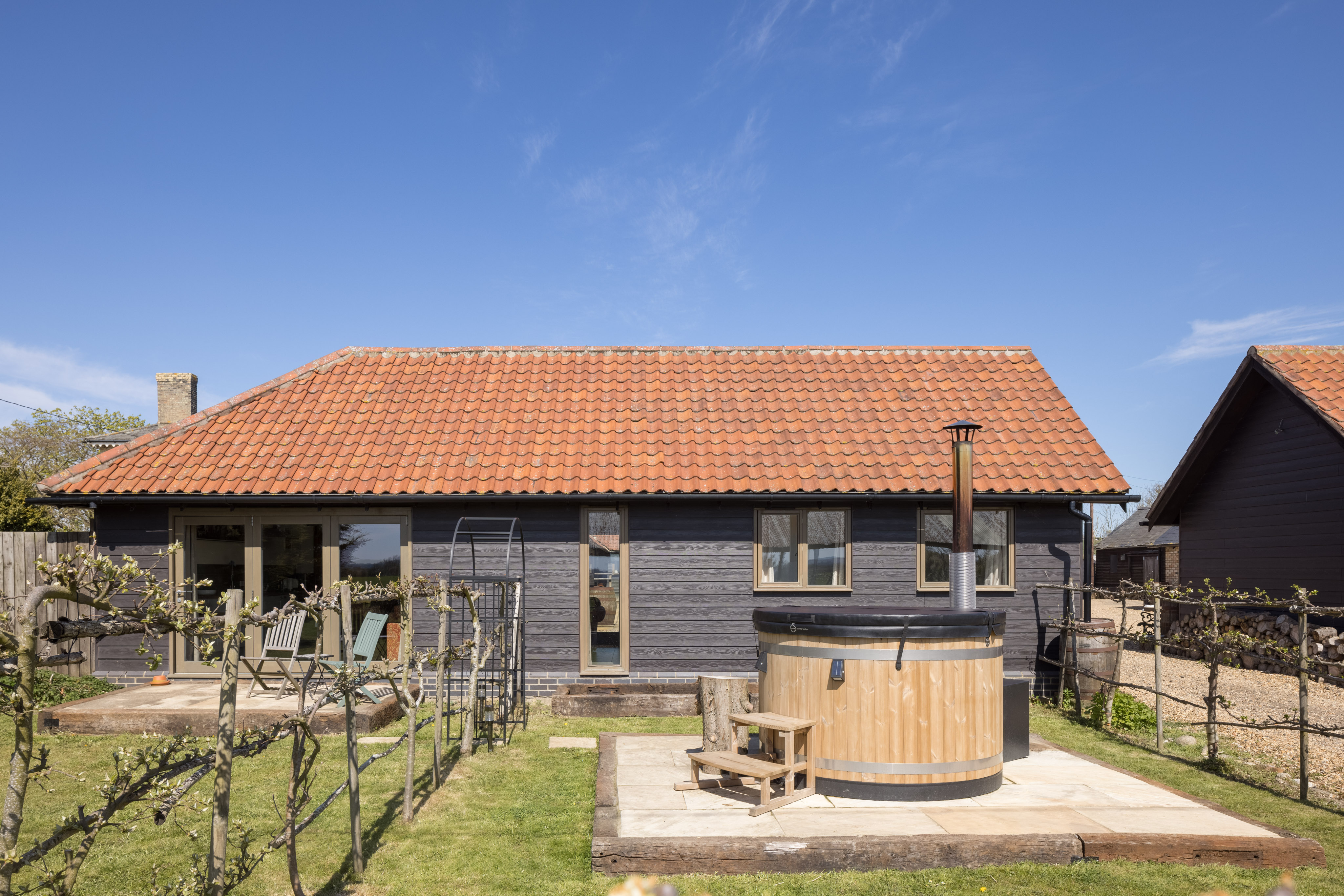 Clopton Courtyard, wood burning hot tubs 