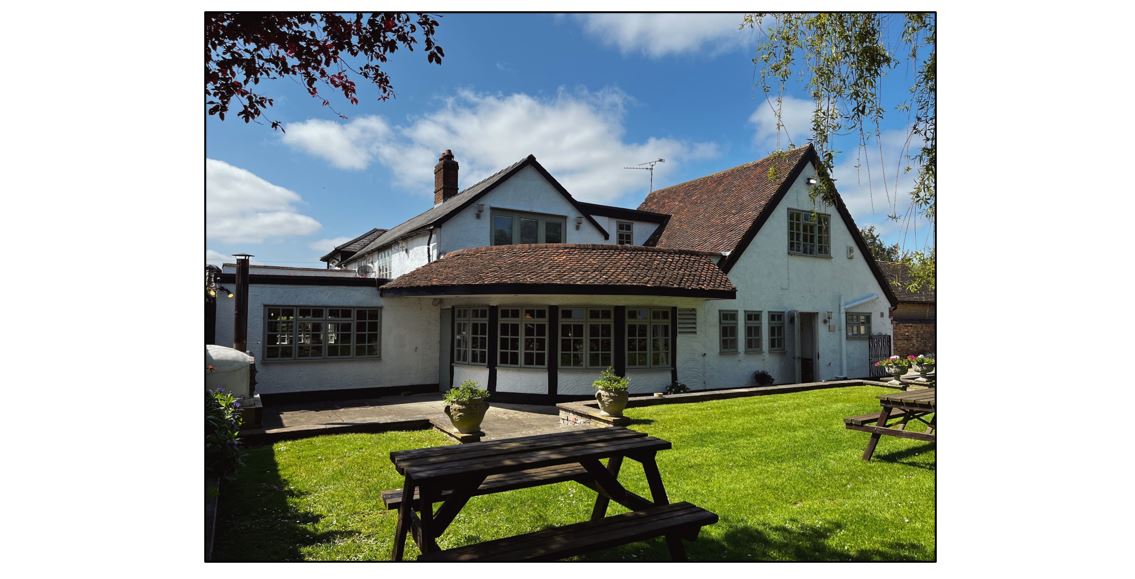 King William IV, Heydon - Exterior