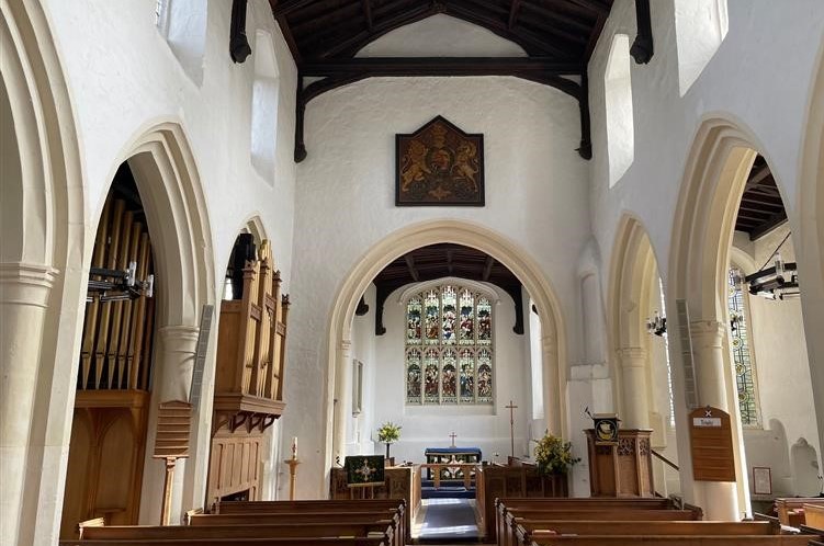 St Andrew's Church, Girton, interior