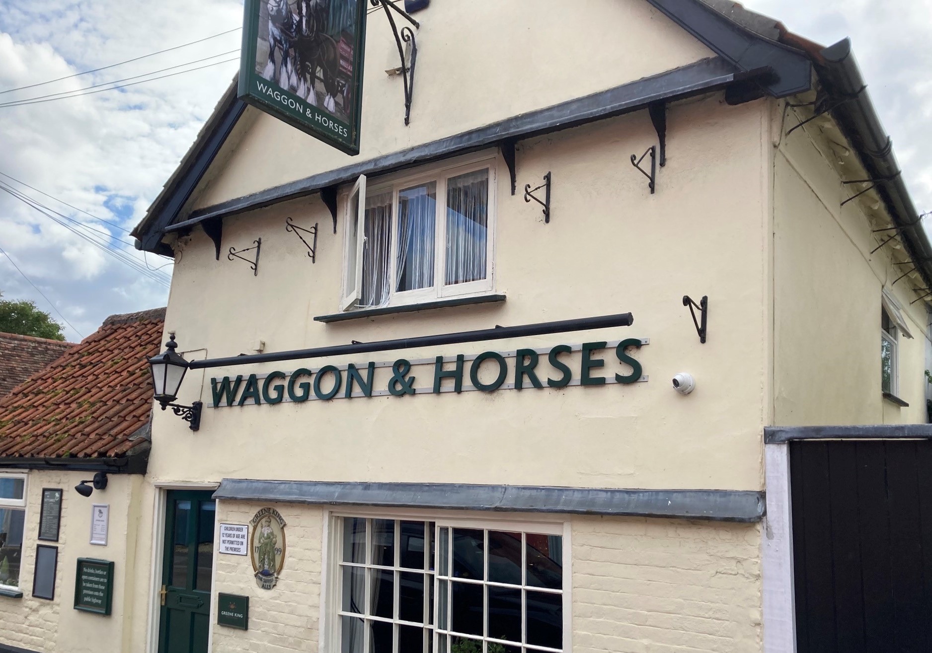 Waggon & Horses Linton, exterior